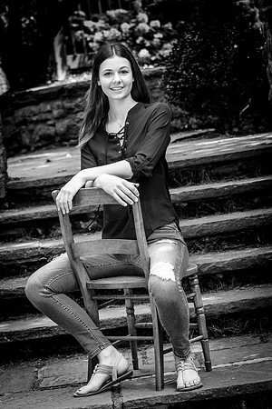 michelle_teich_2017_senior_photos_cam1-184-2
