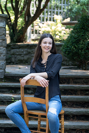 michelle_teich_2017_senior_photos_cam1-192