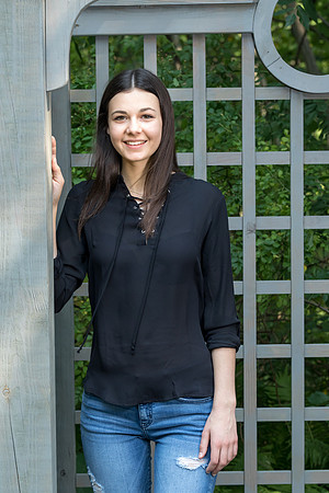 michelle_teich_2017_senior_photos_cam1-264